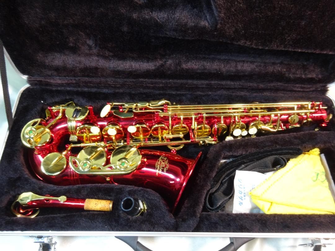 J. Michaelのアルトサックス　ハードケース付き　現状品