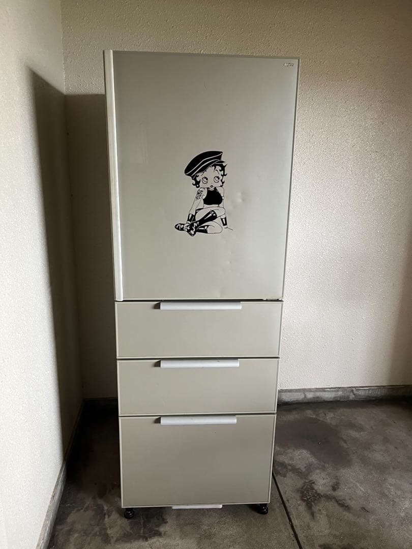 サンヨー　ボトムフリーザー シルバー冷蔵庫　355L ジャンク扱い