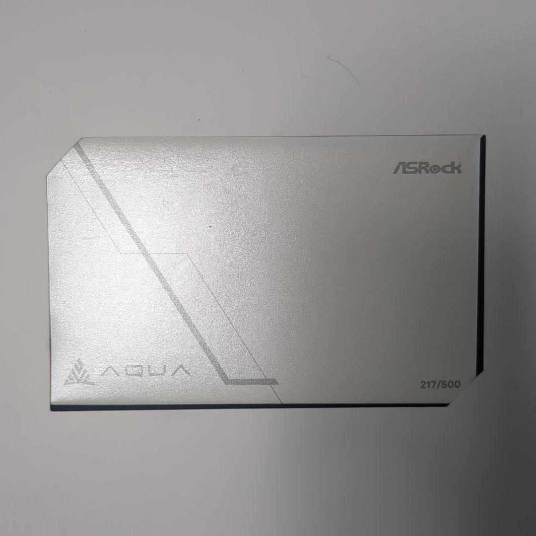 ASRock Z690 AQUA 未使用