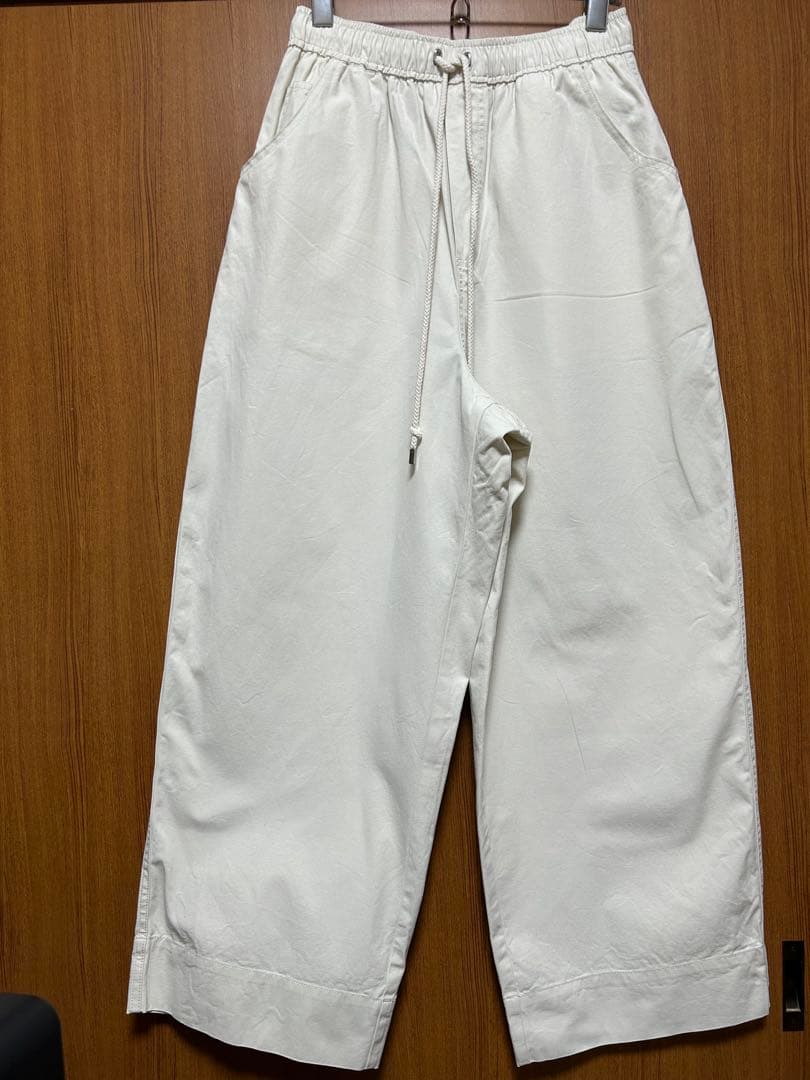 todayfulイージーチノパンツ(エクリュ36)