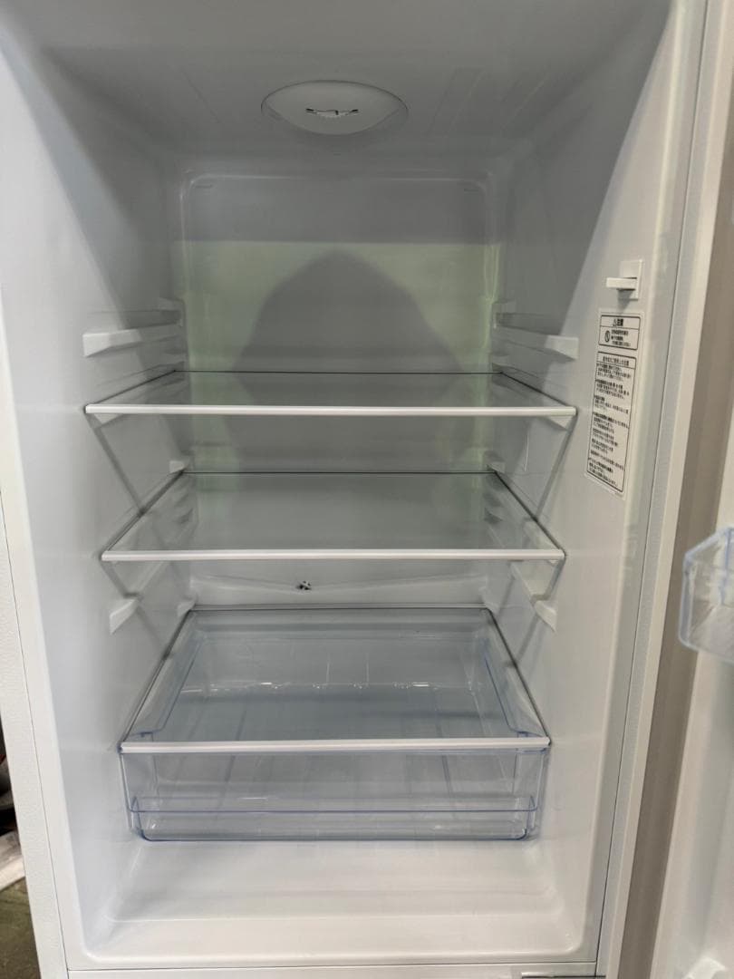 【美品】大阪送料無料★3か月保障付き★2023年★HR-D1701W★R-172