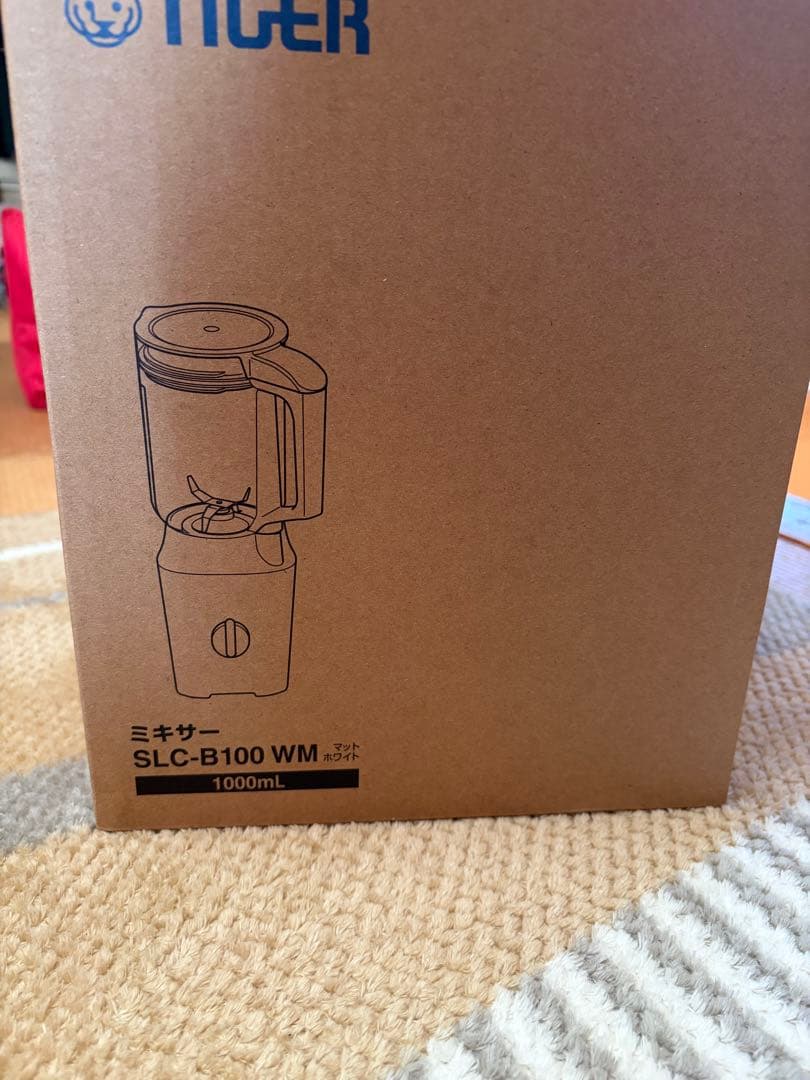 TIGER SLC-B100 WM 1000ml ミキサー 保証書あり！タイガー