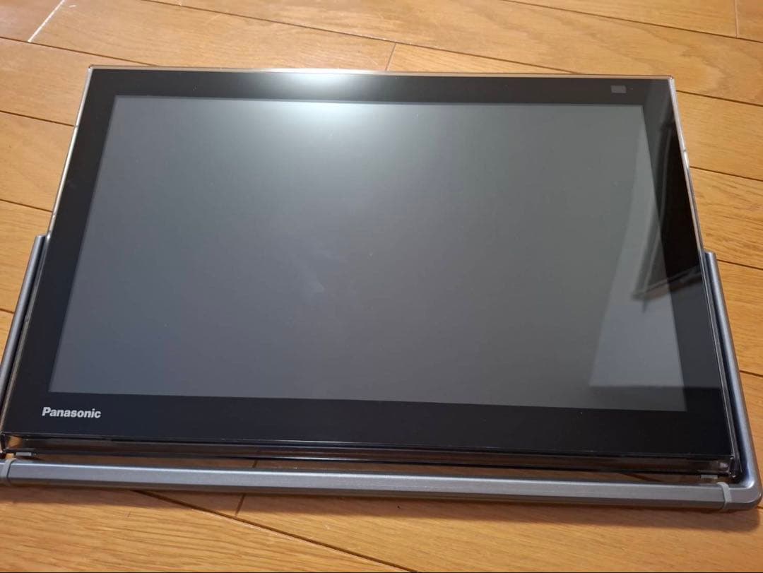 Panasonic　ポータブルテレビ　　　プライベートビエラ　UN-15TD6D