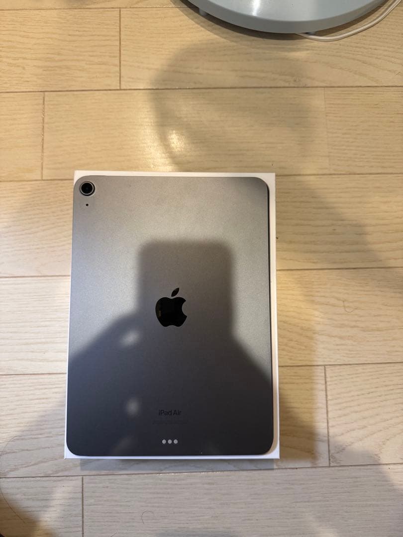 Apple iPad Air 10.9インチ グレー WiFiモデル 256GB