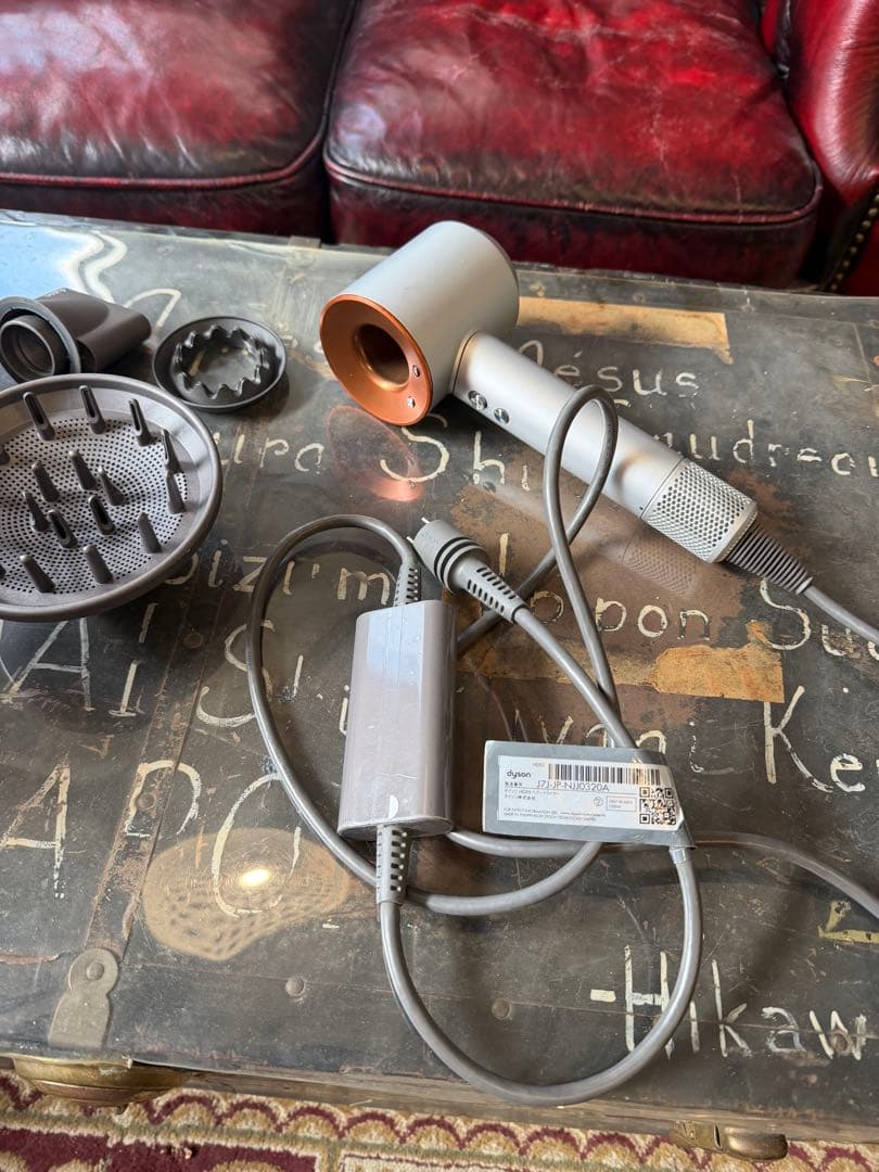 ダイソン Dyson Supersonic Ionic HD03 ヘアドライヤー