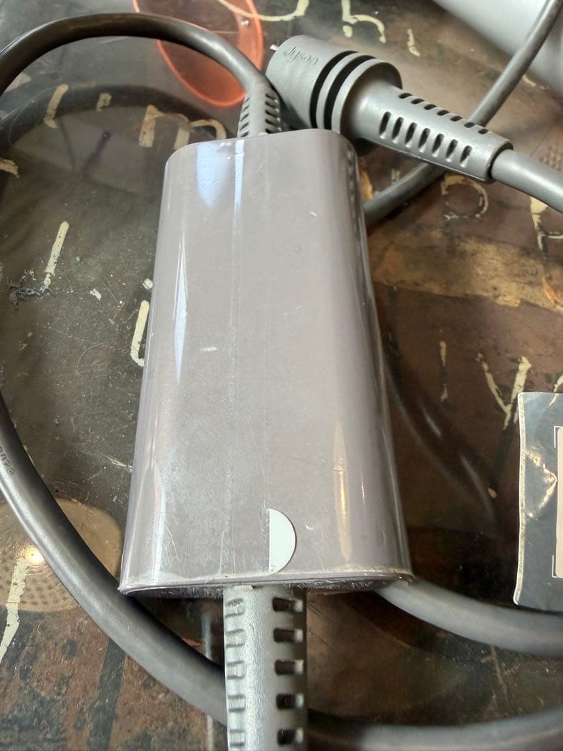 ダイソン Dyson Supersonic Ionic HD03 ヘアドライヤー