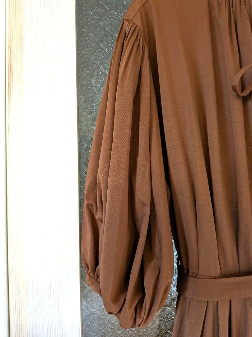 美品　カレンソロジー　ロングワンピース ７分袖　ウエストリボン付