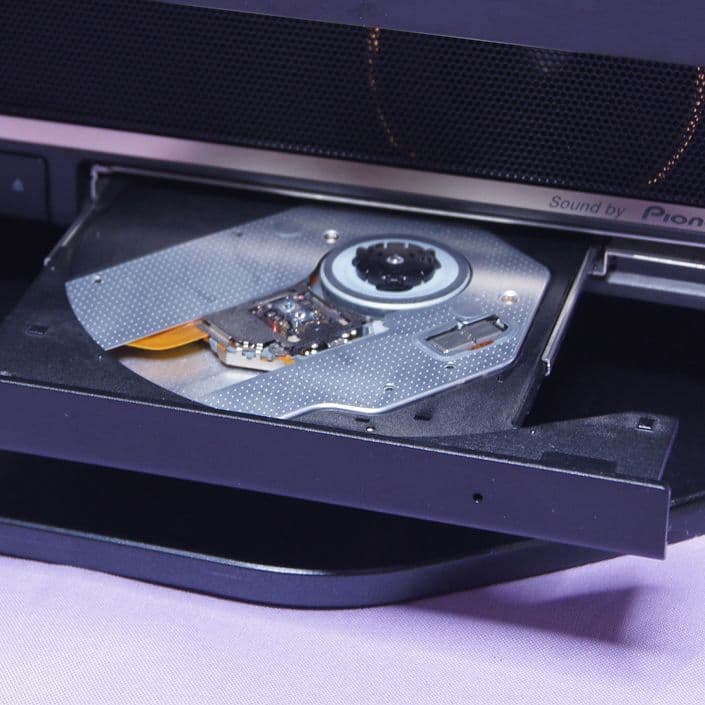 富士通プレミアムPC ESPRIMO/27型/i7/SSD+HDD/TV