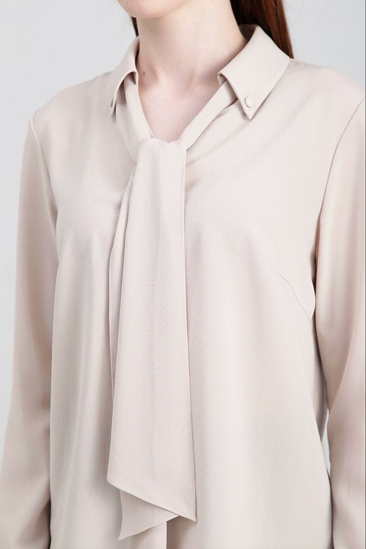 ピンキーアンドダイアン◆ボタンダウンボウタイシャツ ベージュ 38