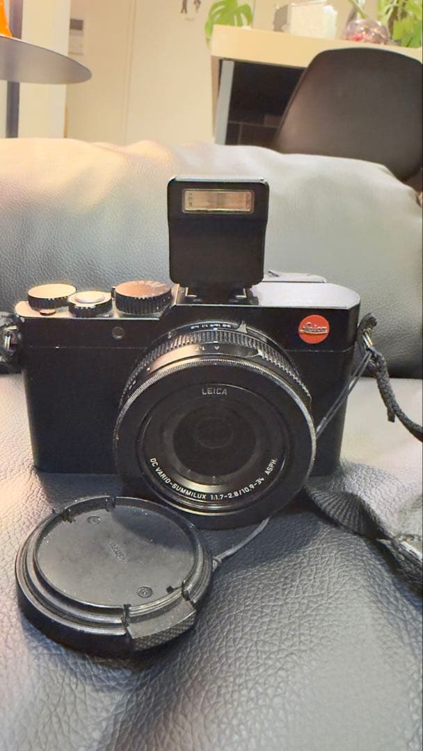 Leica D-Lux (Type 109)コンパクトデジタルカメラ ブラック