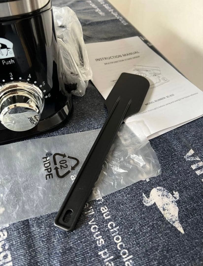 全自動多機能キッチン電気スタンドミキサー、自動生地ミキサー、家庭用泡立て器