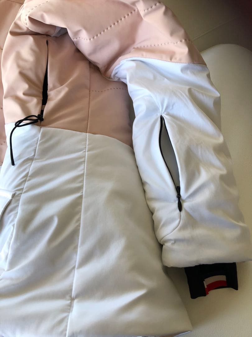 女性用　ロシニョール　ダウンジャケット ピンクホワイト