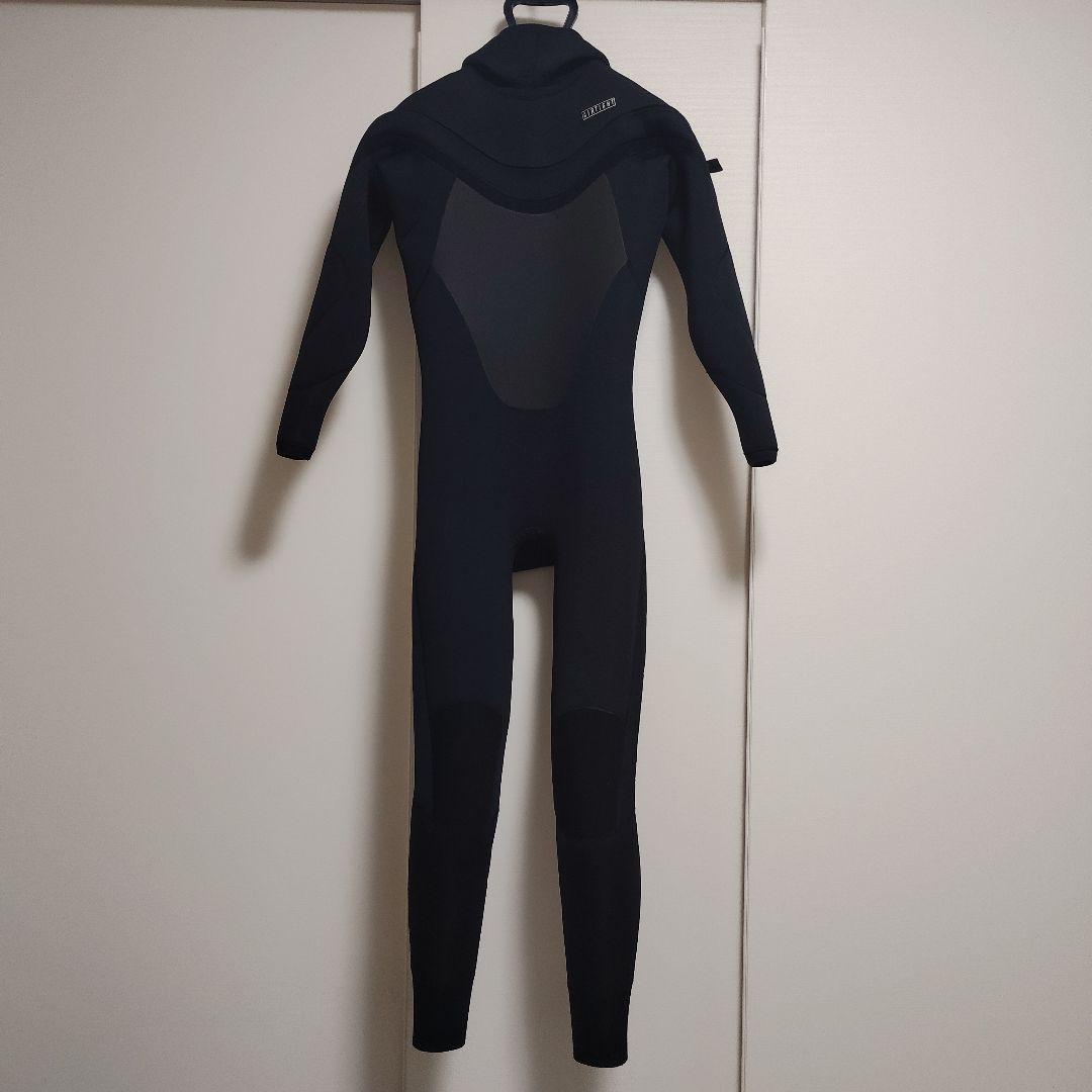 AIRTIGHT 5X3mm ウェットスーツ セミドライ　フード付き　ML