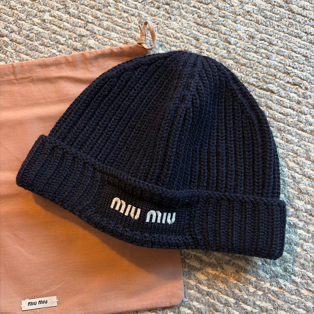 お値下げ miu miu ビーニー Lサイズ ネイビー 収納袋付き