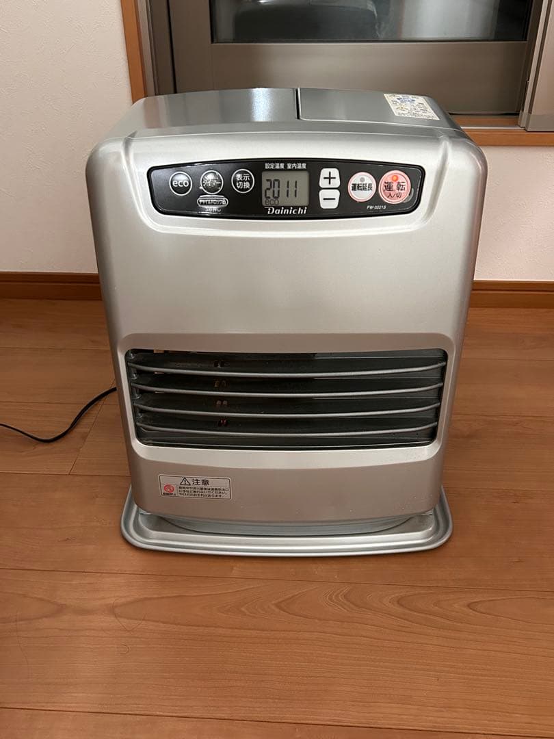 石油ファンヒーター　ダイニチ　FW-3221S 2021年製　ブルーヒーター