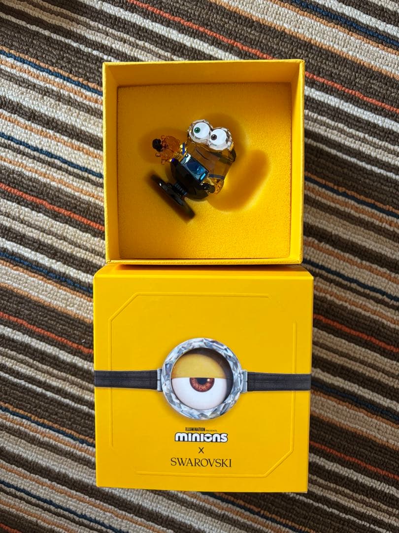 スワロフスキー ミニオン　Minions ボブ