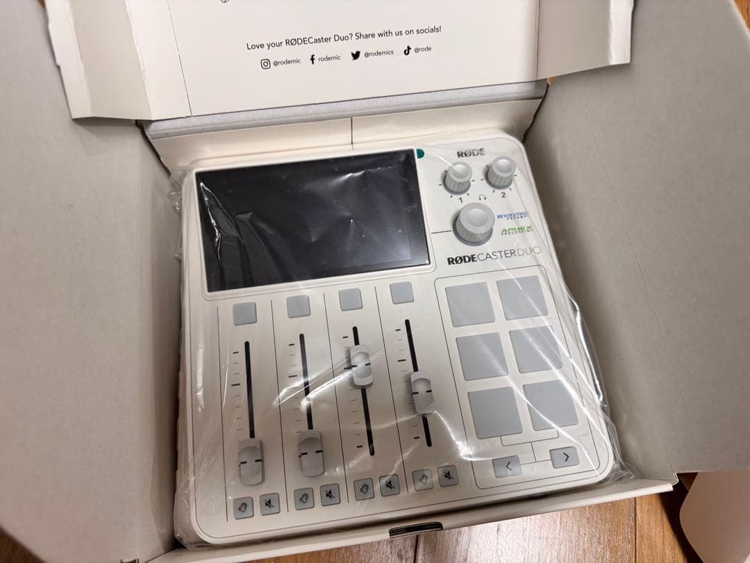 RODECaster Duo ホワイト RØDE
