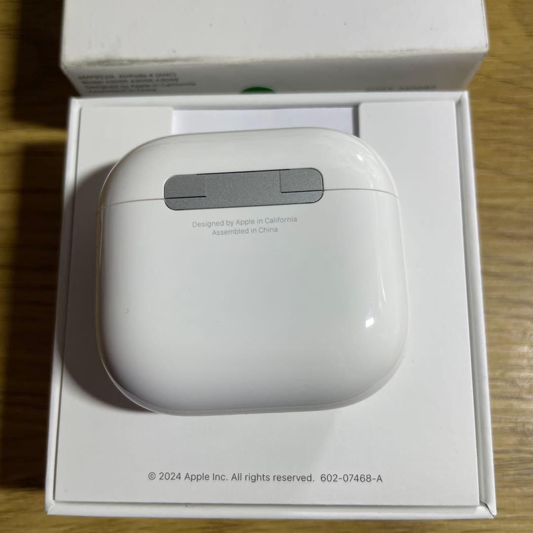 Apple Airpods 第4世代　ANC A3059 受電ケース