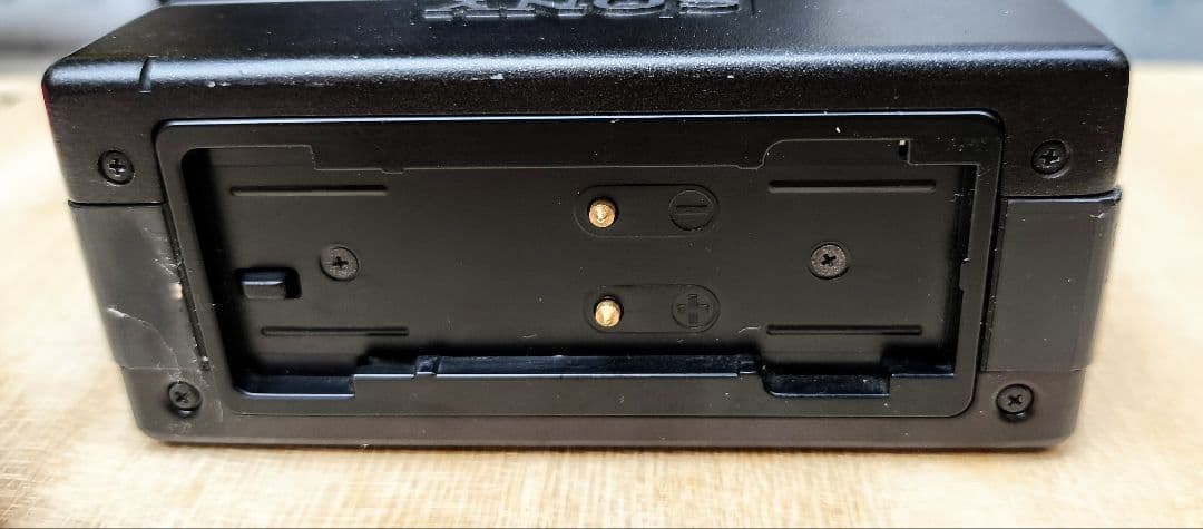 ポータブルプレーヤー SONY DAT WALKMAN TCD-D3