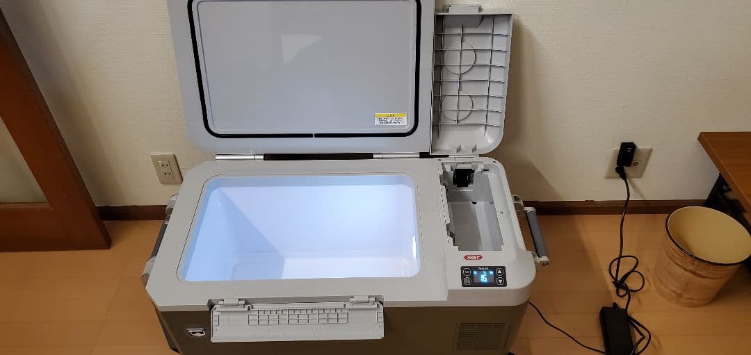 マキタ 50L 冷蔵庫 CW002GZO