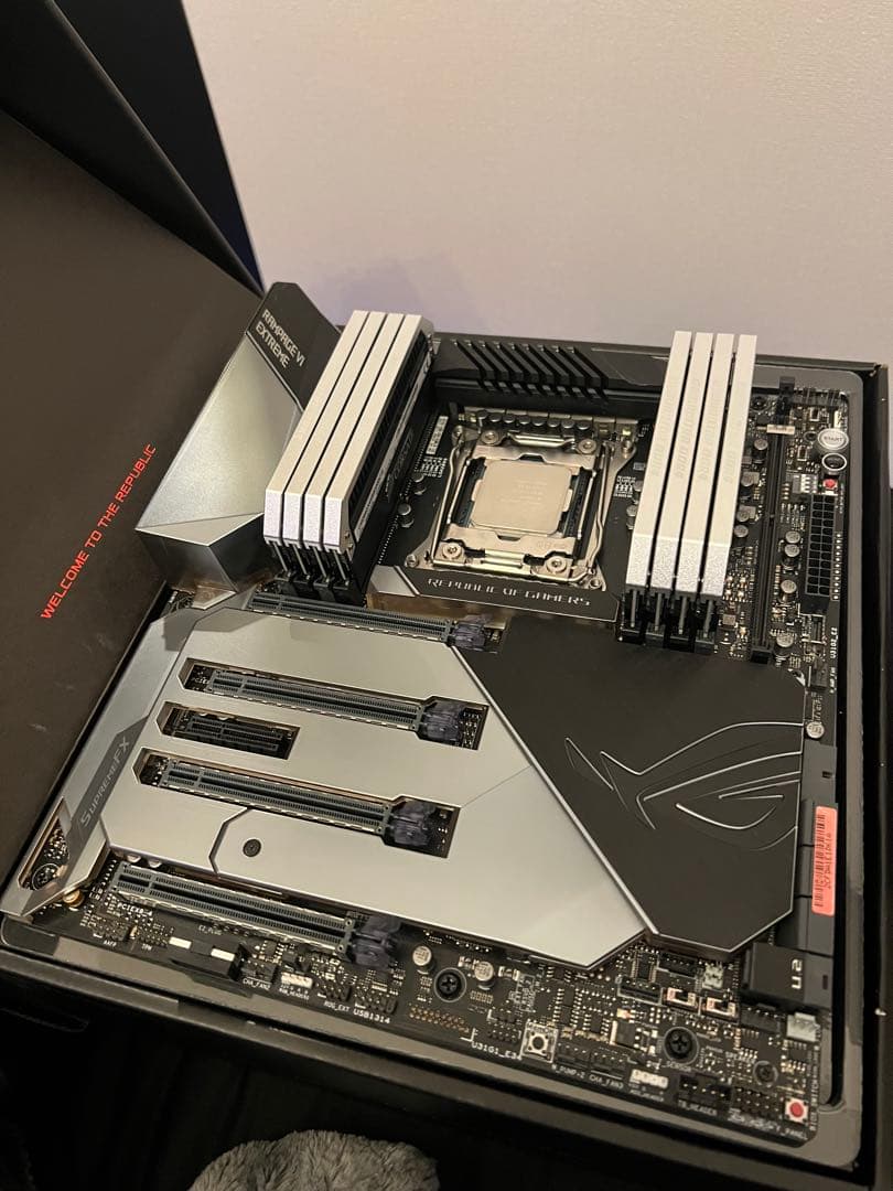 CORE i9 7980xe＋x299 ROG RAMPAGEVIEXTREME