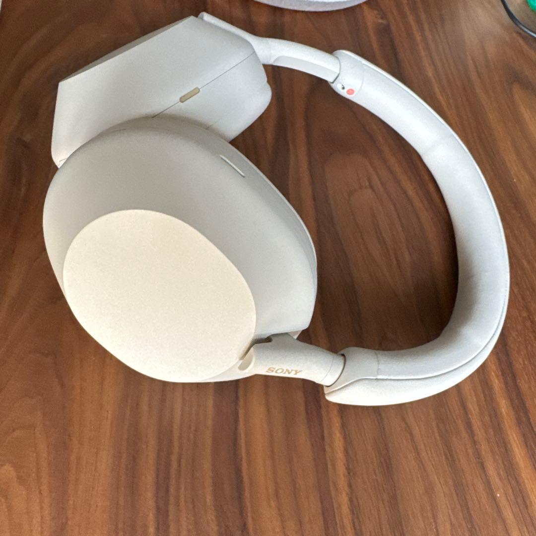 Sony WH-1000XM5 プラチナシルバー