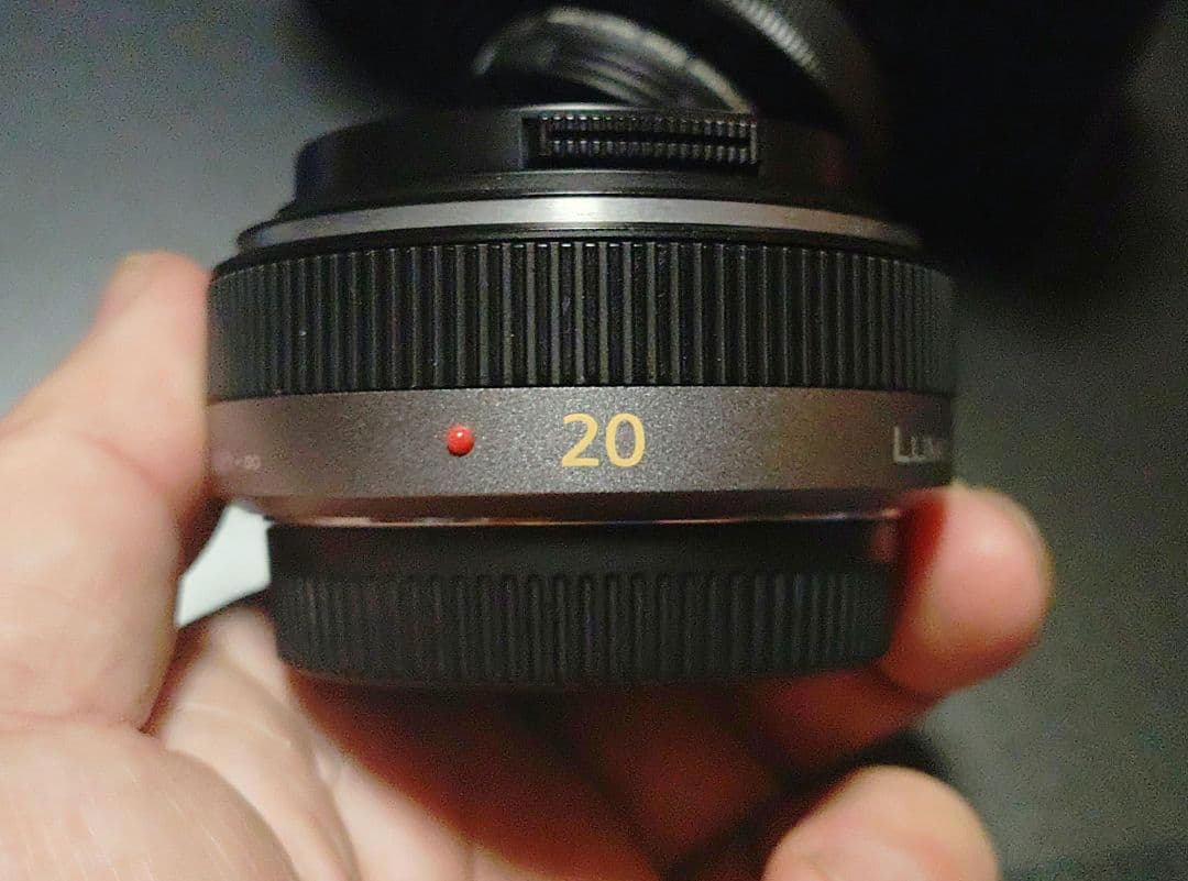 Panasonic 20mmf1.7 単焦点レンズ