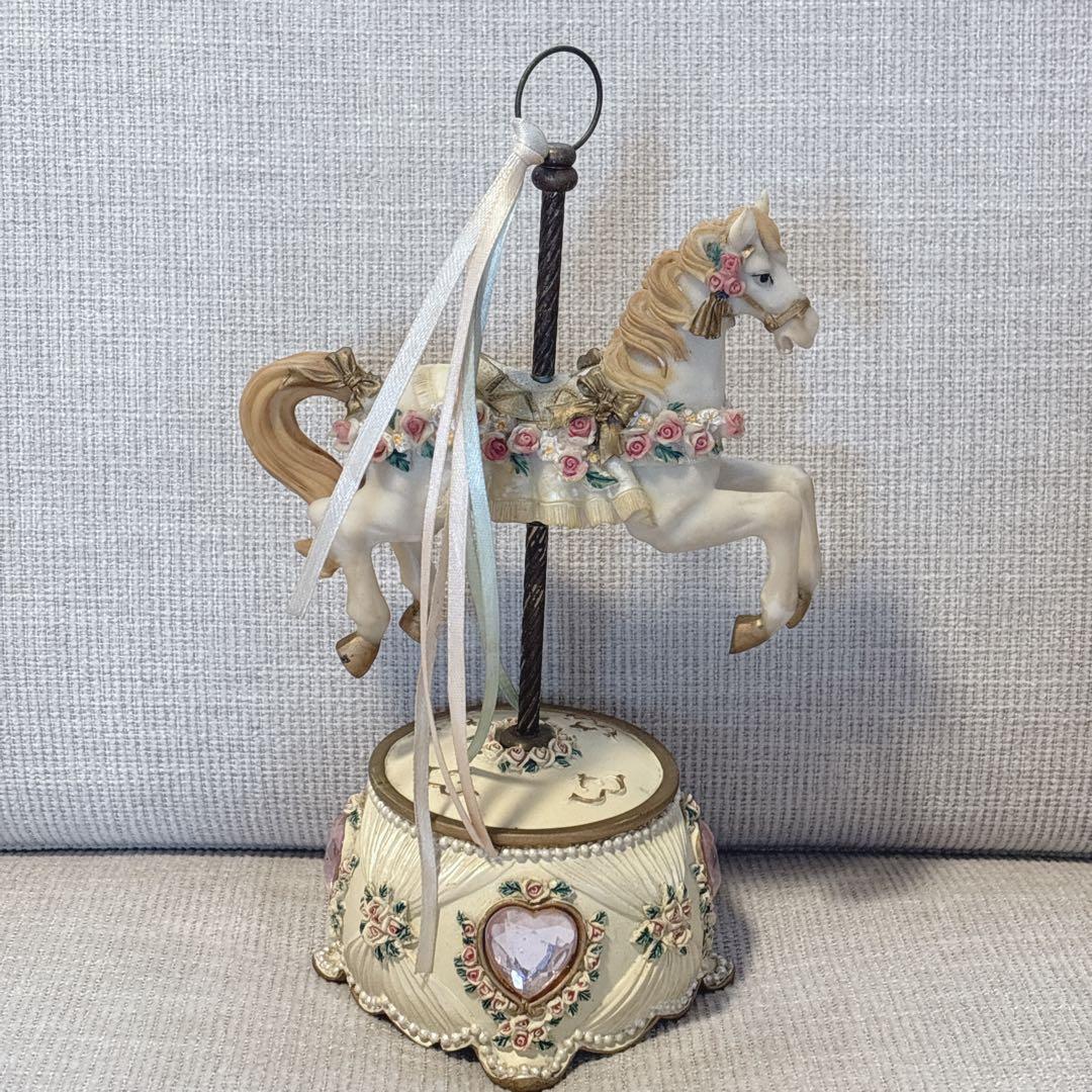 【最終値下げ】アンティーク風 白馬 メリーゴーランド オルゴール