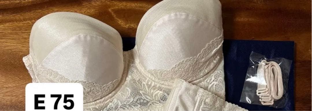 テル　ロングベールとブラジャー・ストライプの3点