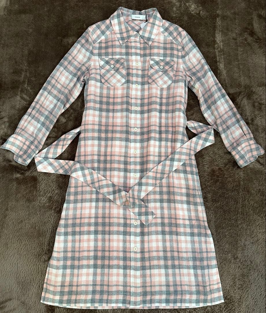 コーチ ロングワンピース ピンクマルチ 新品、未使用！