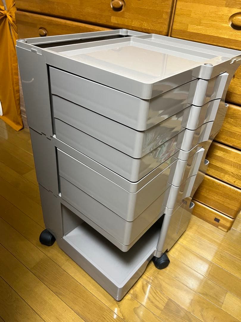 ボビーワゴン　3段5トレイ　クミンカラー