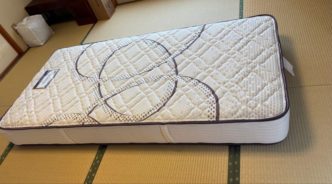 シモンズ　Beautyrest Extra Hard シングルマットレス