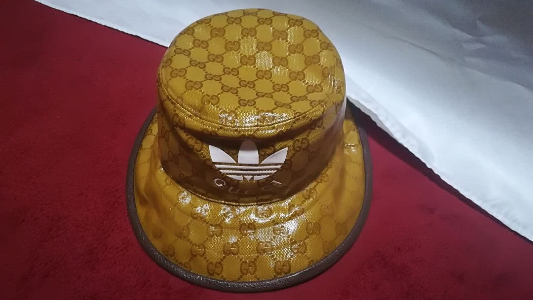 【新品　専用箱付き】adidas Gucci　アディダス　グッチ　ハット　帽子