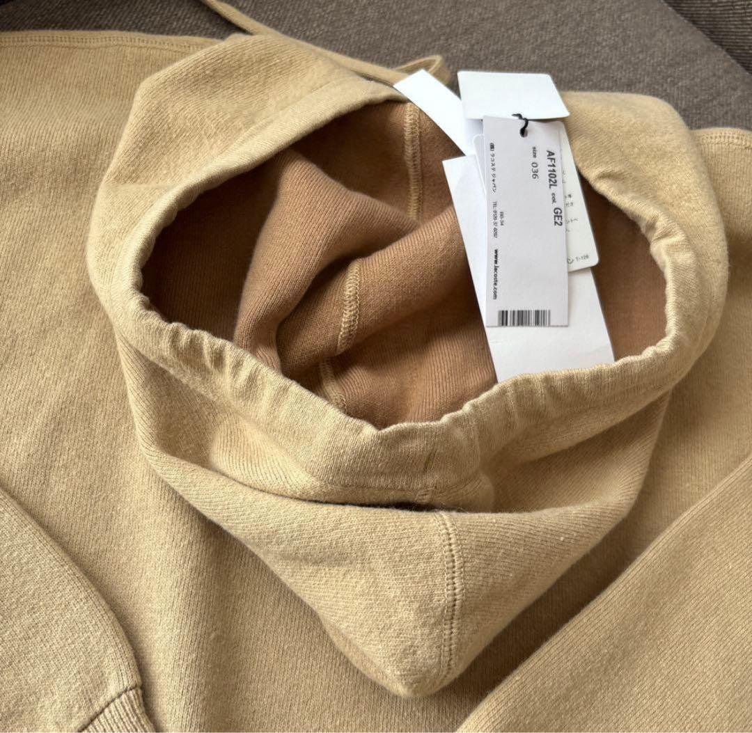 最終価格 LACOSTE ベージュ フード付きパーカー 36(M)