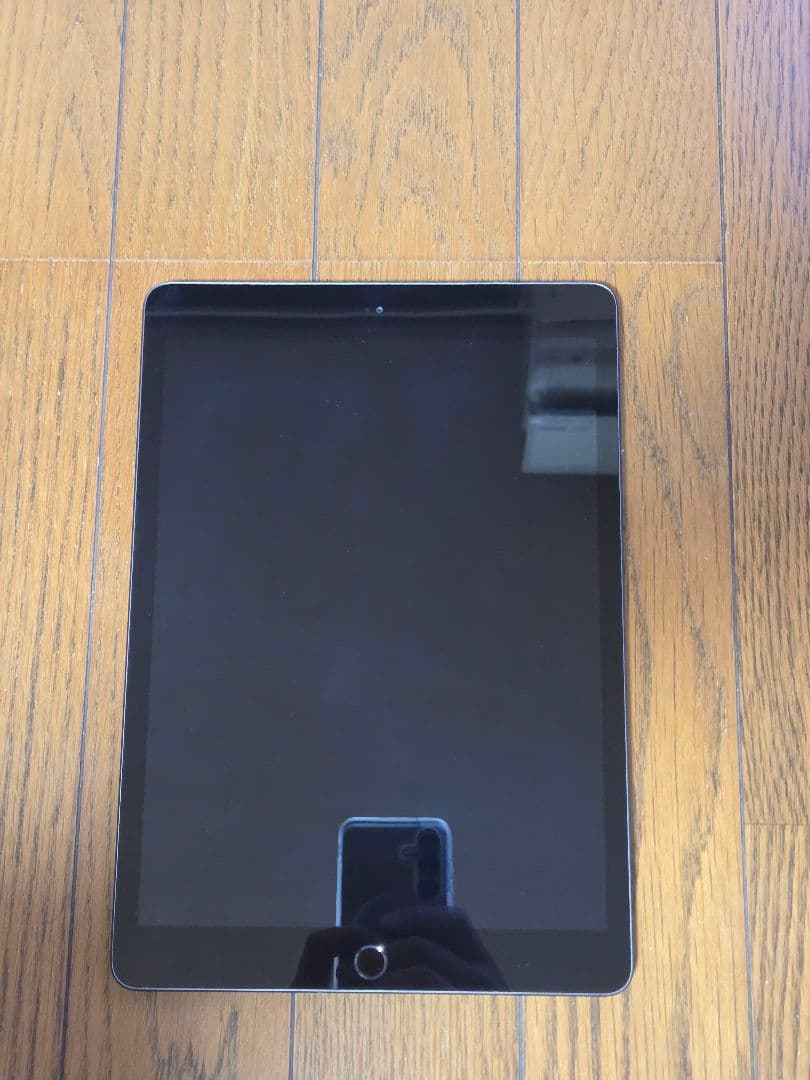 Apple iPad 第8世代 10.2インチ Wi-Fiモデル グレー