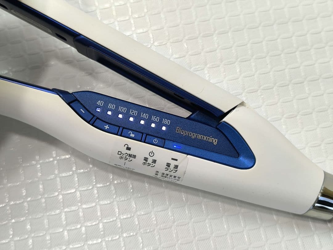 ヘアビューロン 3D Plus ストレート　リュミエリーナ　ヘアアイロン　64