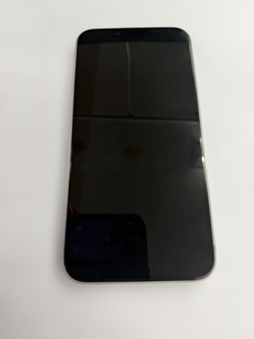 iphone16E 128GB 充電3回だけ　未使用品近い　24時間以内　発送