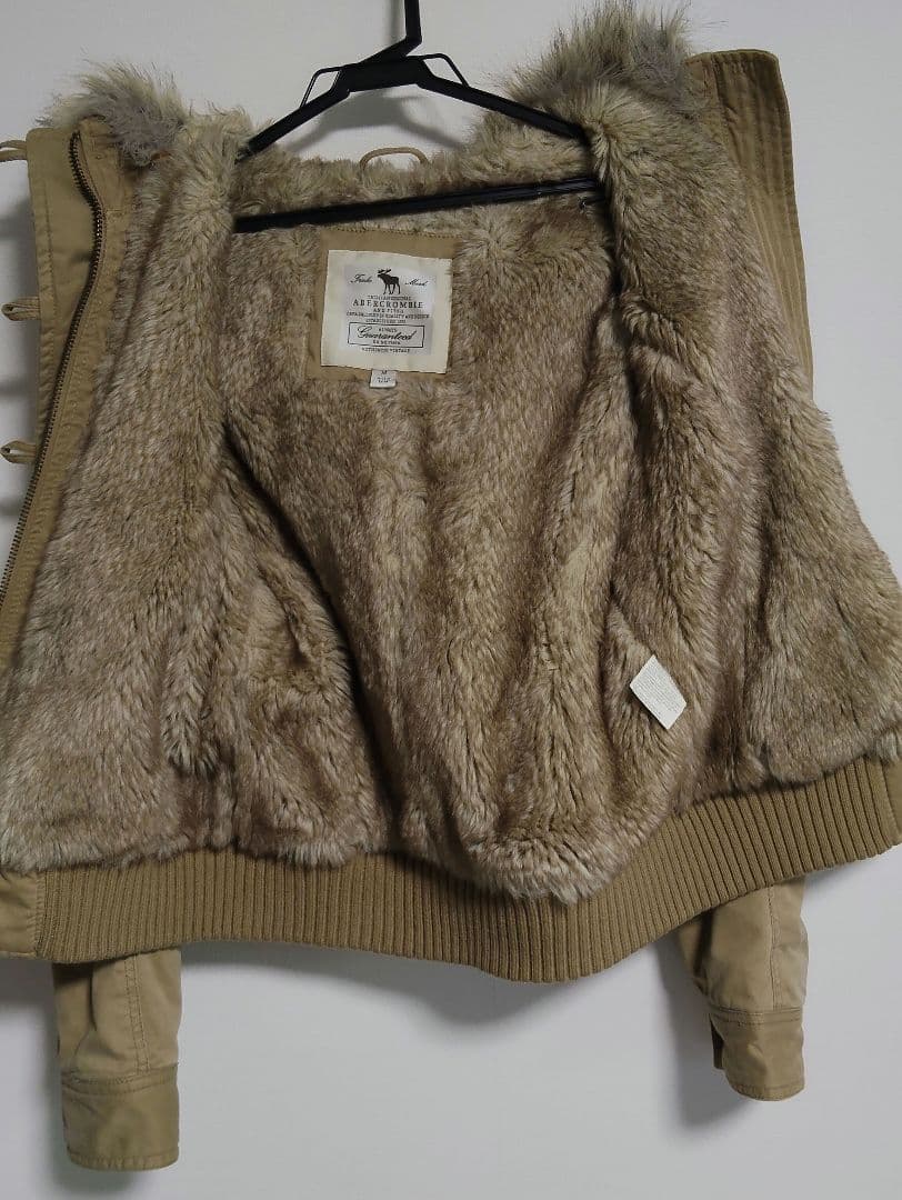 アバクロ　アウター【ベージュ】