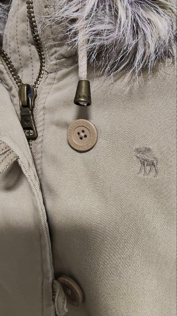 アバクロ　アウター【ベージュ】