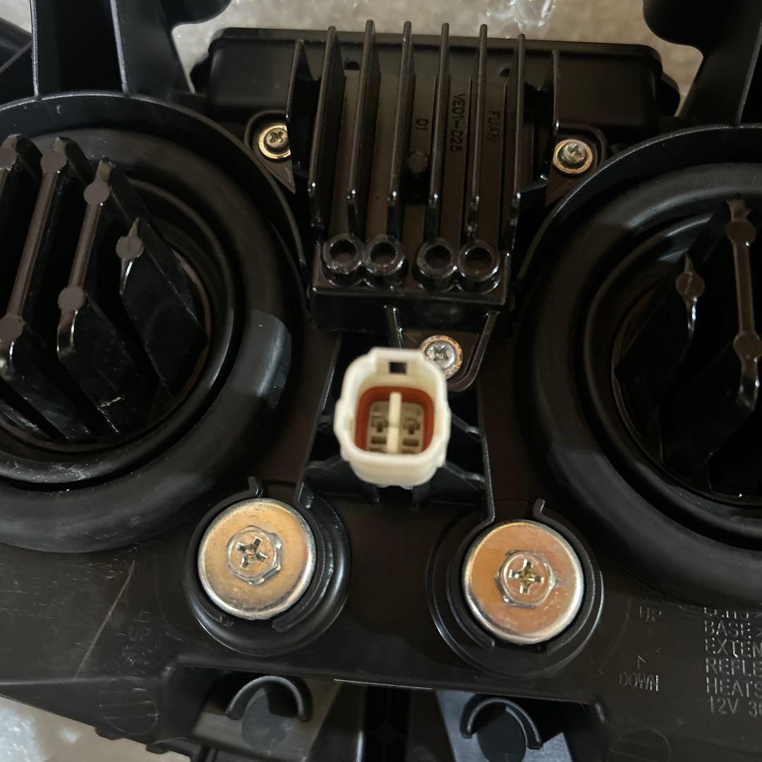 ヤマハ　マジェスティS　SG52J後期型 純正LEDヘッドライト　点灯確認OK