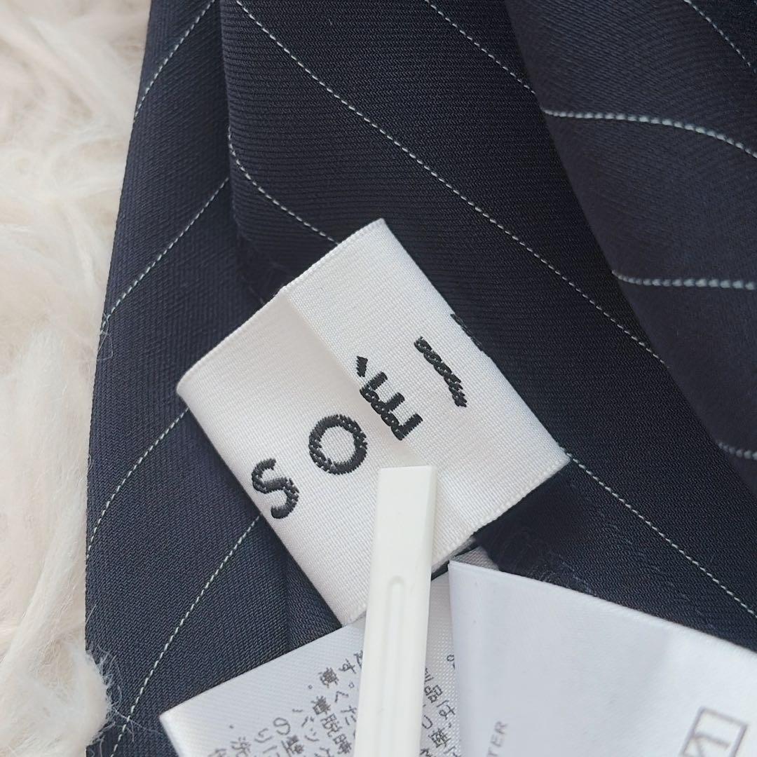 SOEJU ソージュ　ストライプシャツワンピース　ギャザー　ブラック　フレア