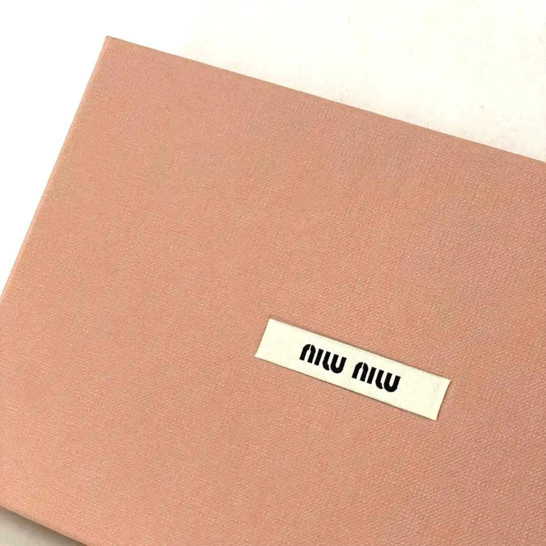 【最終残1】MIUMIU ミュウミュウ iPhone 15 PRO ケース