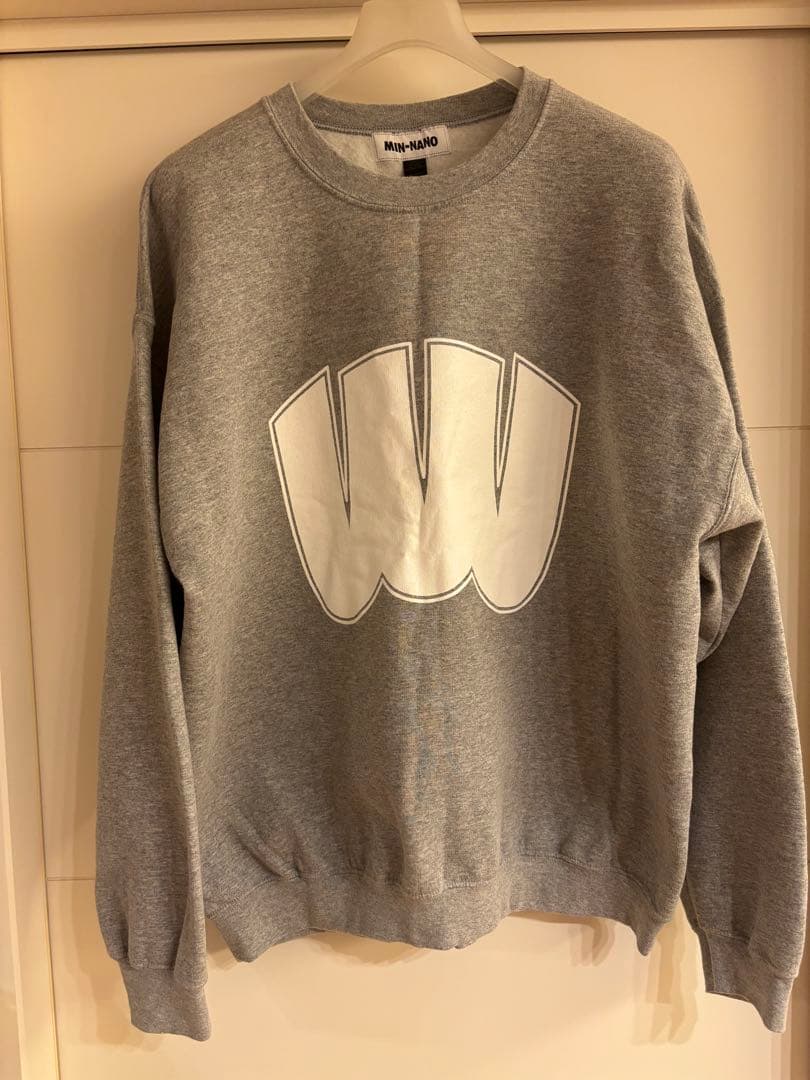 美品 WAKE MINNANO Logo Crewneck SW グレーXL