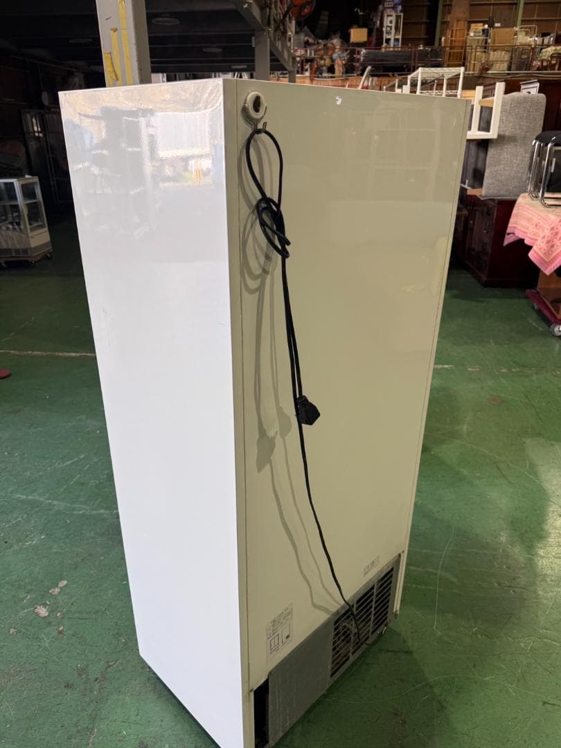 サンデン　冷蔵ショーケース　VRS-106XE