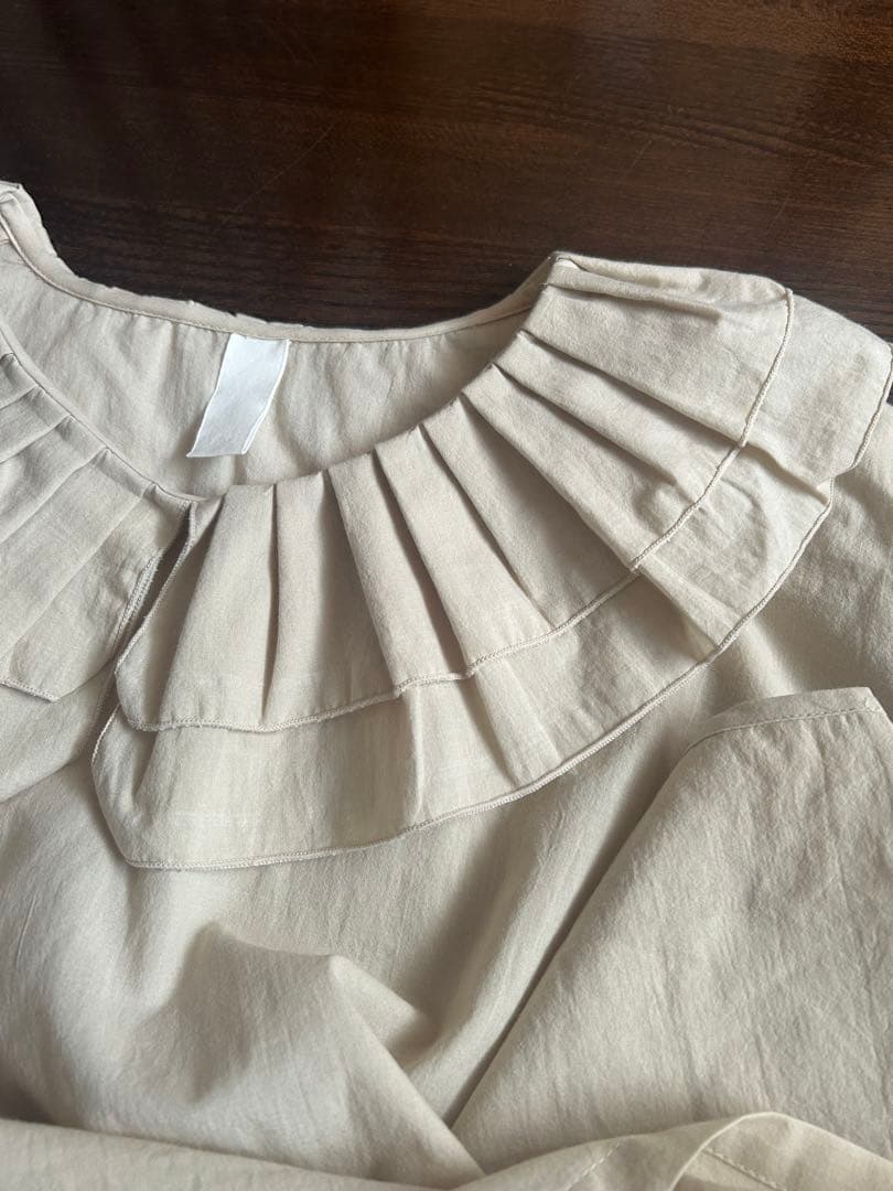yoli frilled blouse for gather フリルブラウス