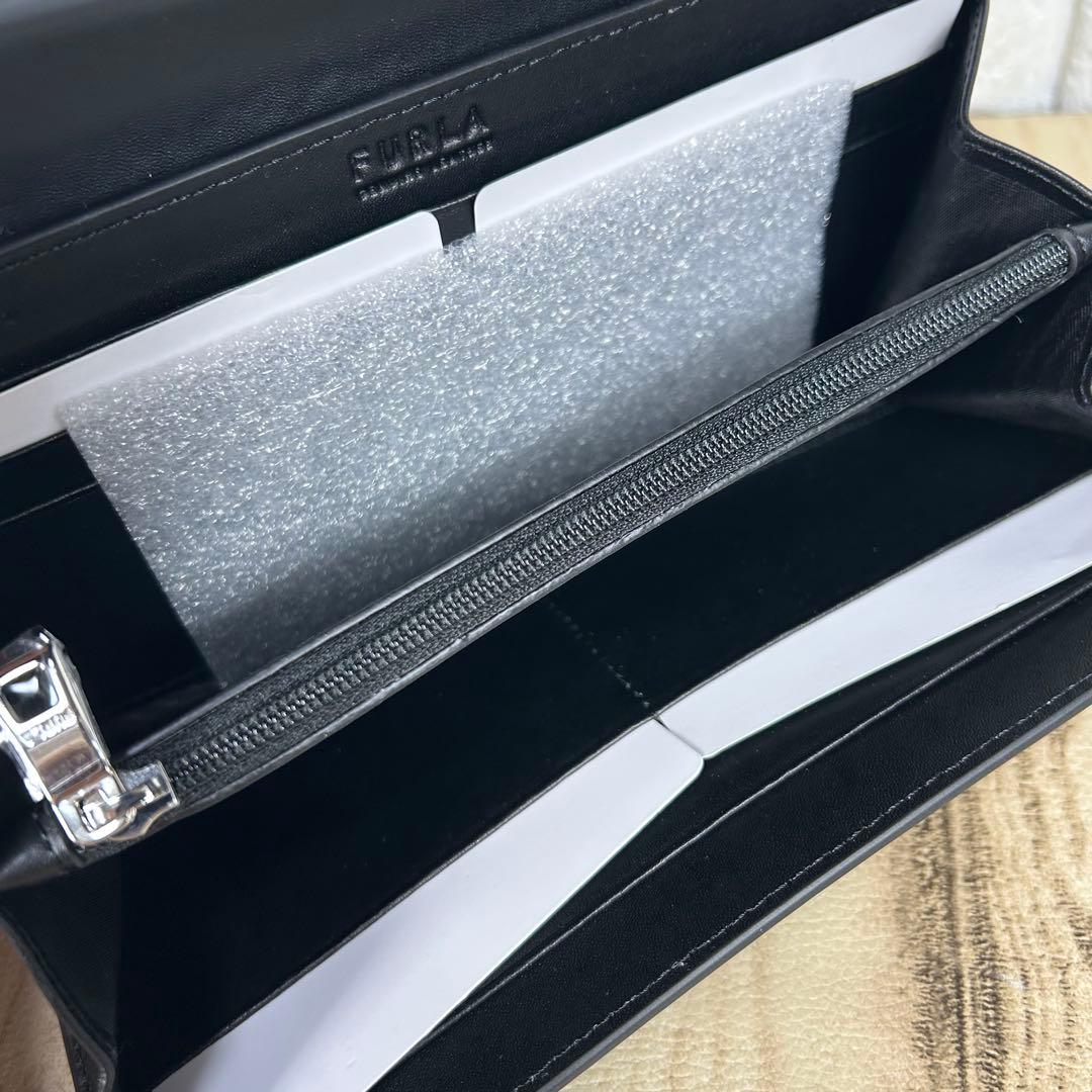 ✨新品未使用✨フルラ　長財布　ヴィラ　黒　本革