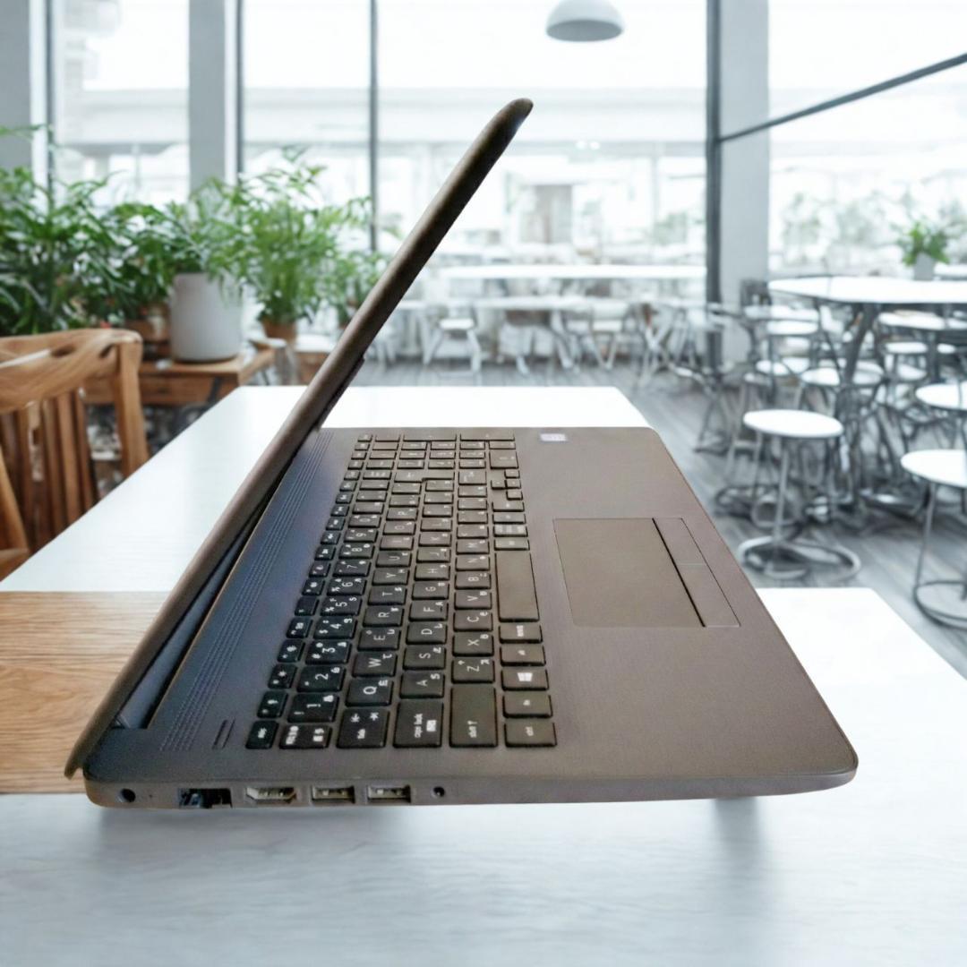 快速★HP 15インチ 第8世代i5 8GB SSD256GB DVD 大画面