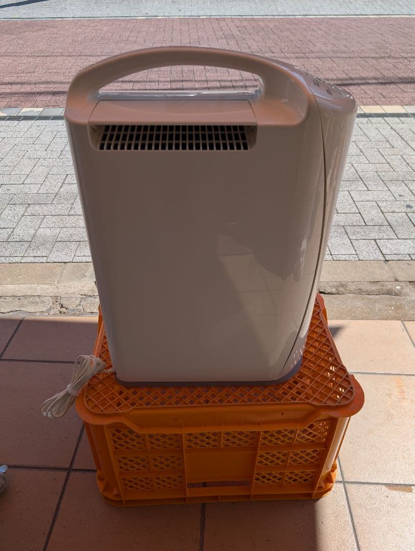 【週末特価】コロナ　衣類乾燥除湿機　2023 　CD-S6323