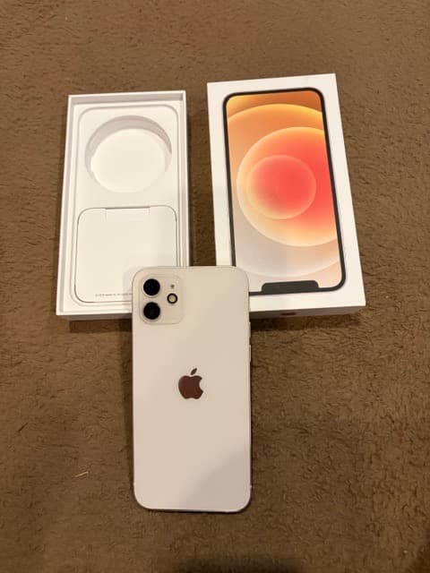 iPhone12 ホワイト 256GB