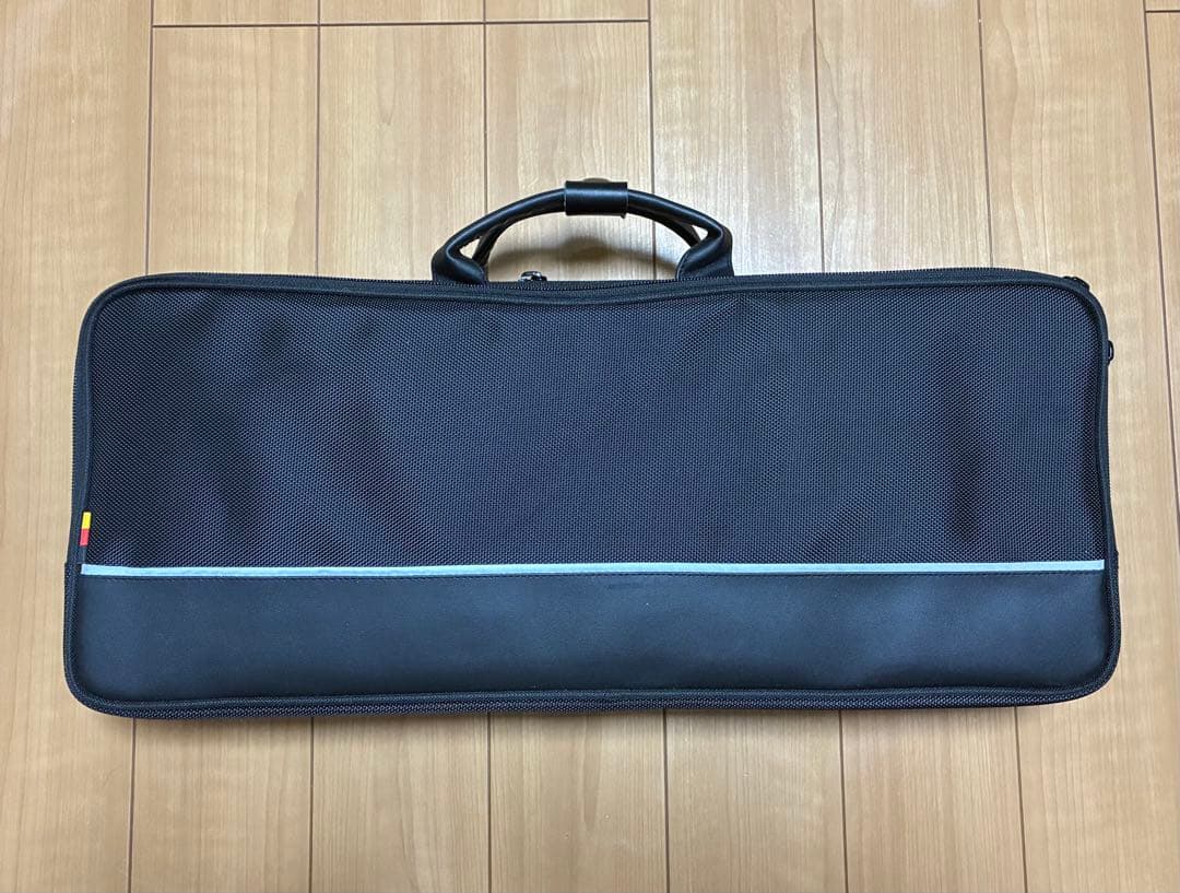 イングリッシュホルン ハードケース カバー付き 未使用 (オーボエ)